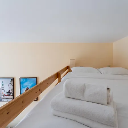 Vistula River With Mezzanine Apartment *